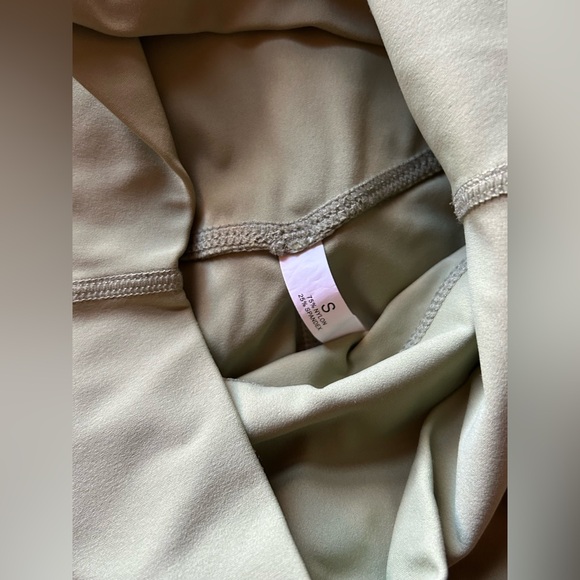 NVGTN signature leggings - Picture 4 of 6